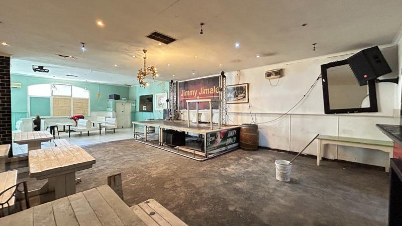 To Let commercial Property for Rent in Maitland Western Cape